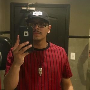 Meet your Posher, Isi